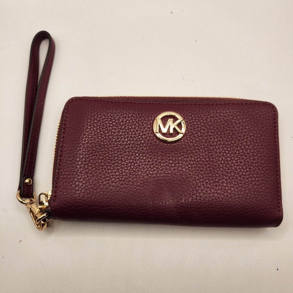 Michael Kors Fulton Large Flat Multifunction Phone Case Wristlet Wallet DK Berry
